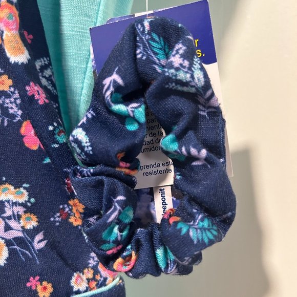 MAX & OLIVIA  2-PC SET BEST OFFER EXCEPTED - Picture 6 of 9